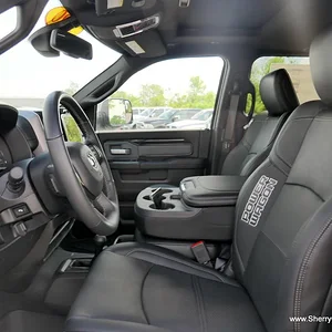 Media 'ram-3500-middle-seat.webp' in category 'Dodge Ramcharger Photos'